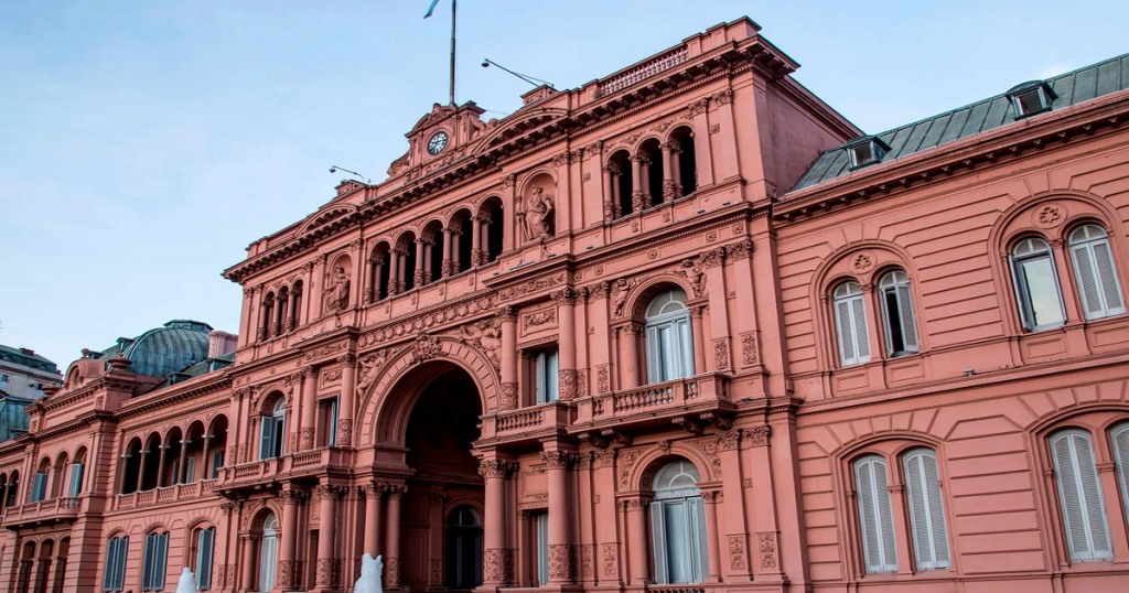 decreto pen casa rosada